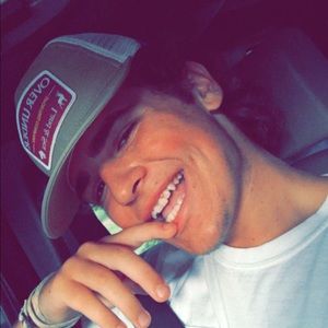 Meet your Posher, Lance